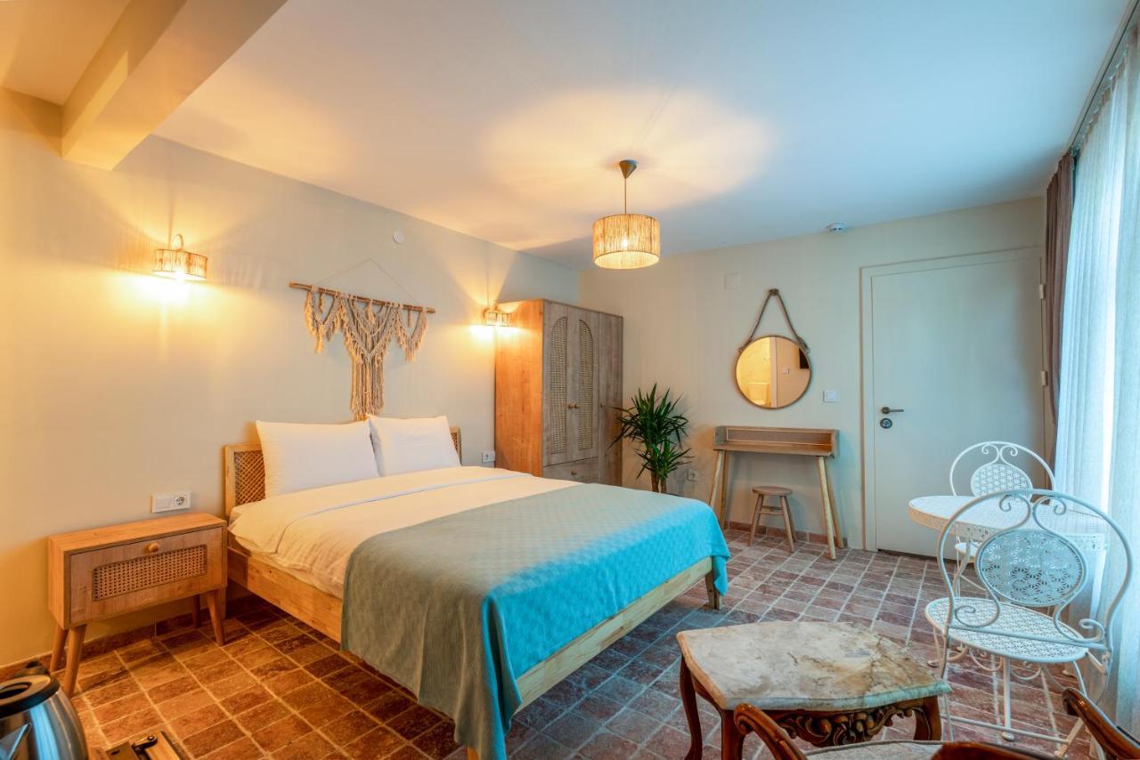 Aya Butik Otel Адалар Екстериор снимка