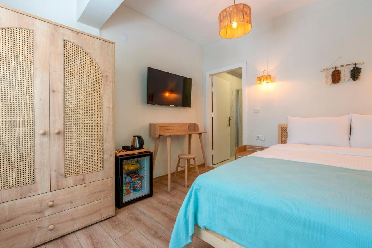 Aya Butik Otel Адалар Екстериор снимка