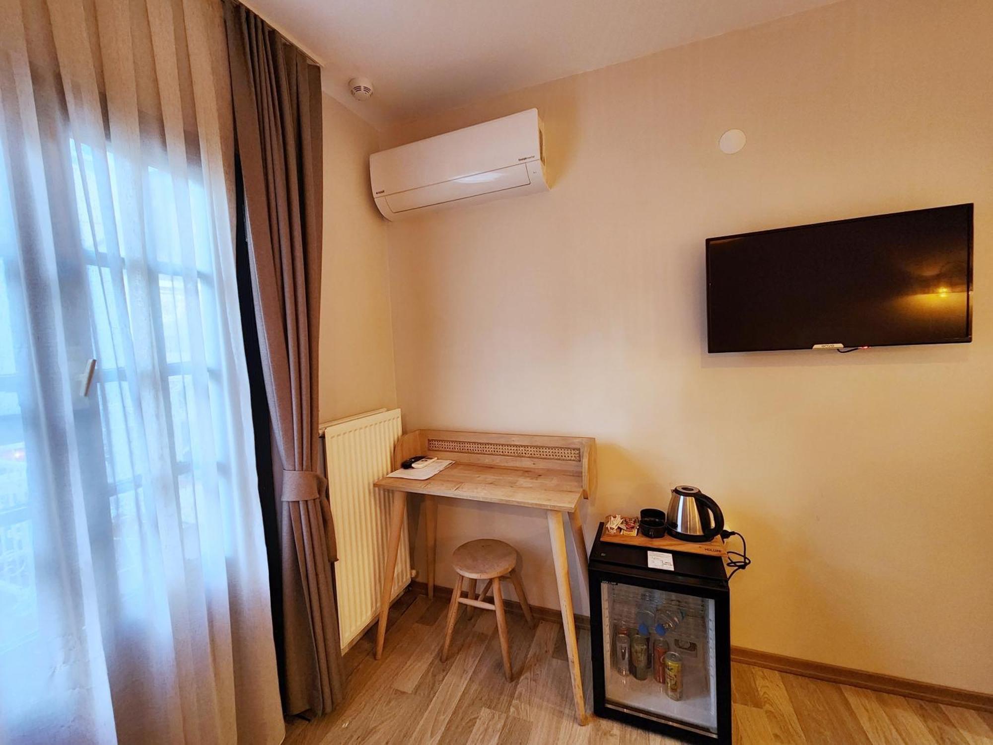 Aya Butik Otel Адалар Екстериор снимка