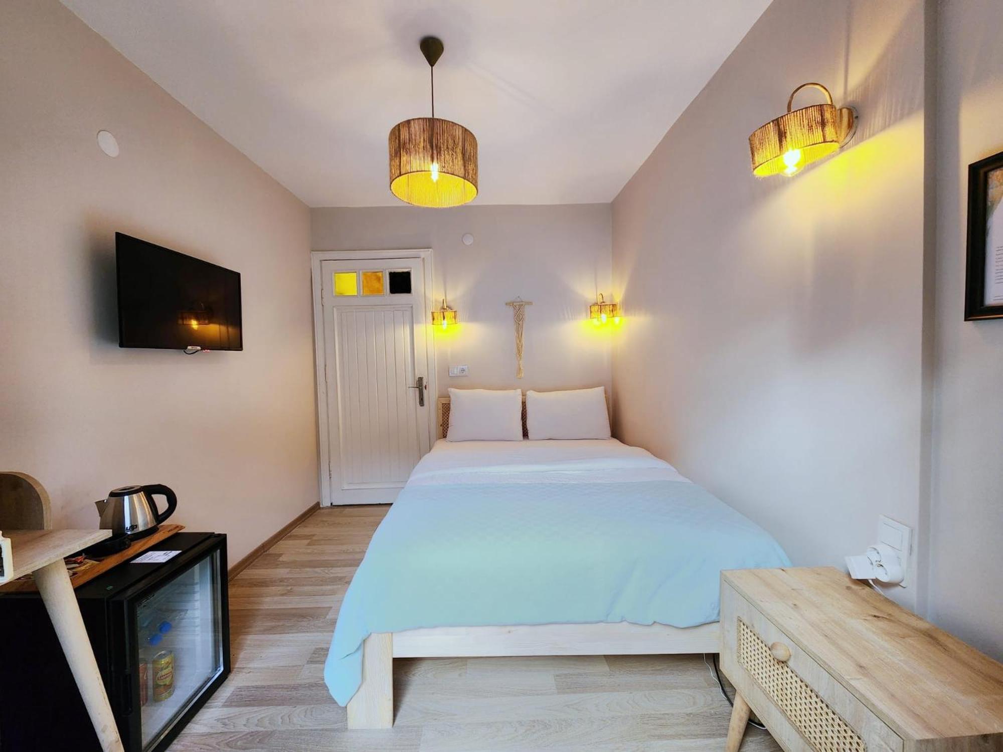 Aya Butik Otel Адалар Екстериор снимка