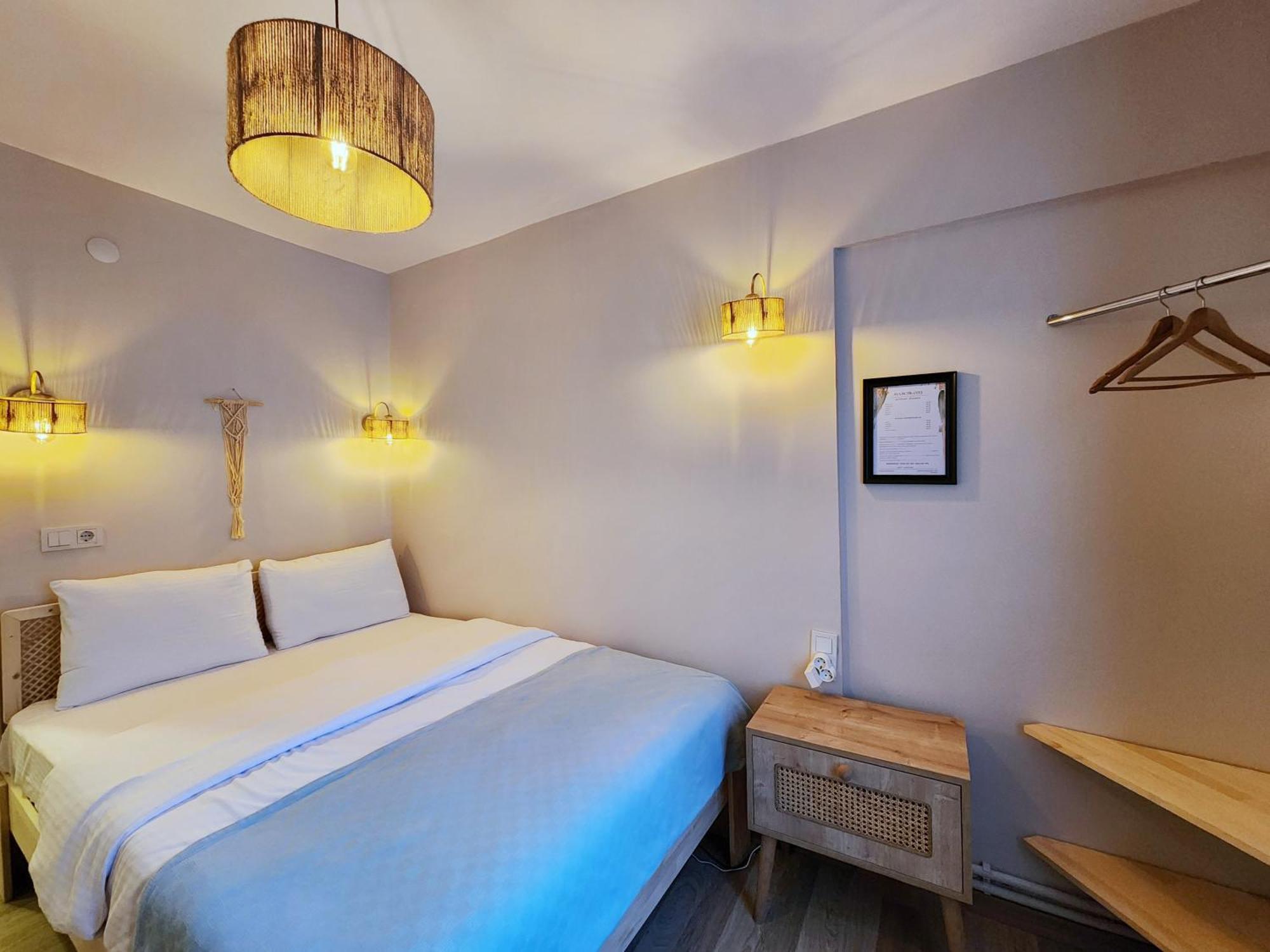 Aya Butik Otel Адалар Екстериор снимка