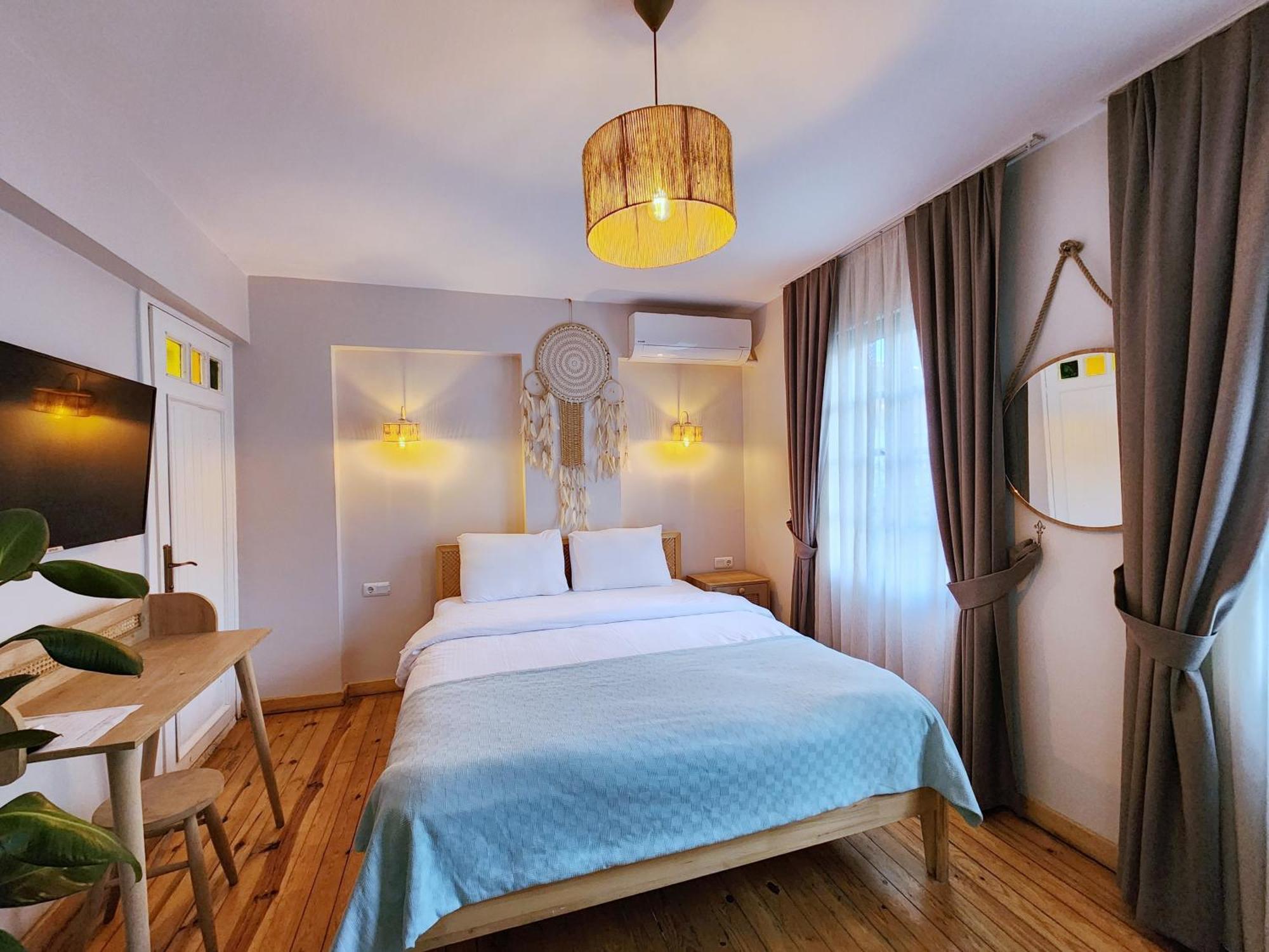 Aya Butik Otel Адалар Екстериор снимка