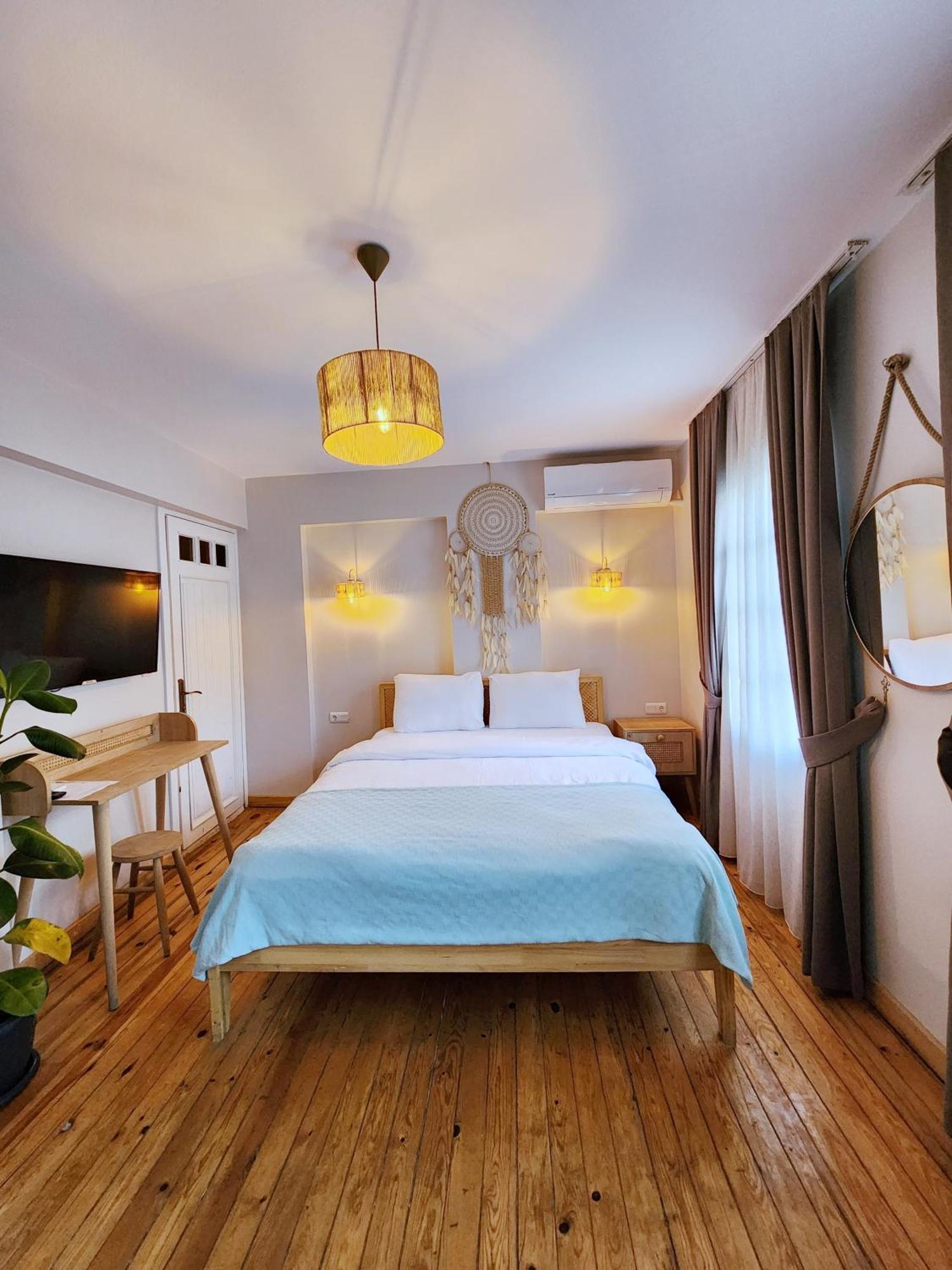 Aya Butik Otel Адалар Екстериор снимка