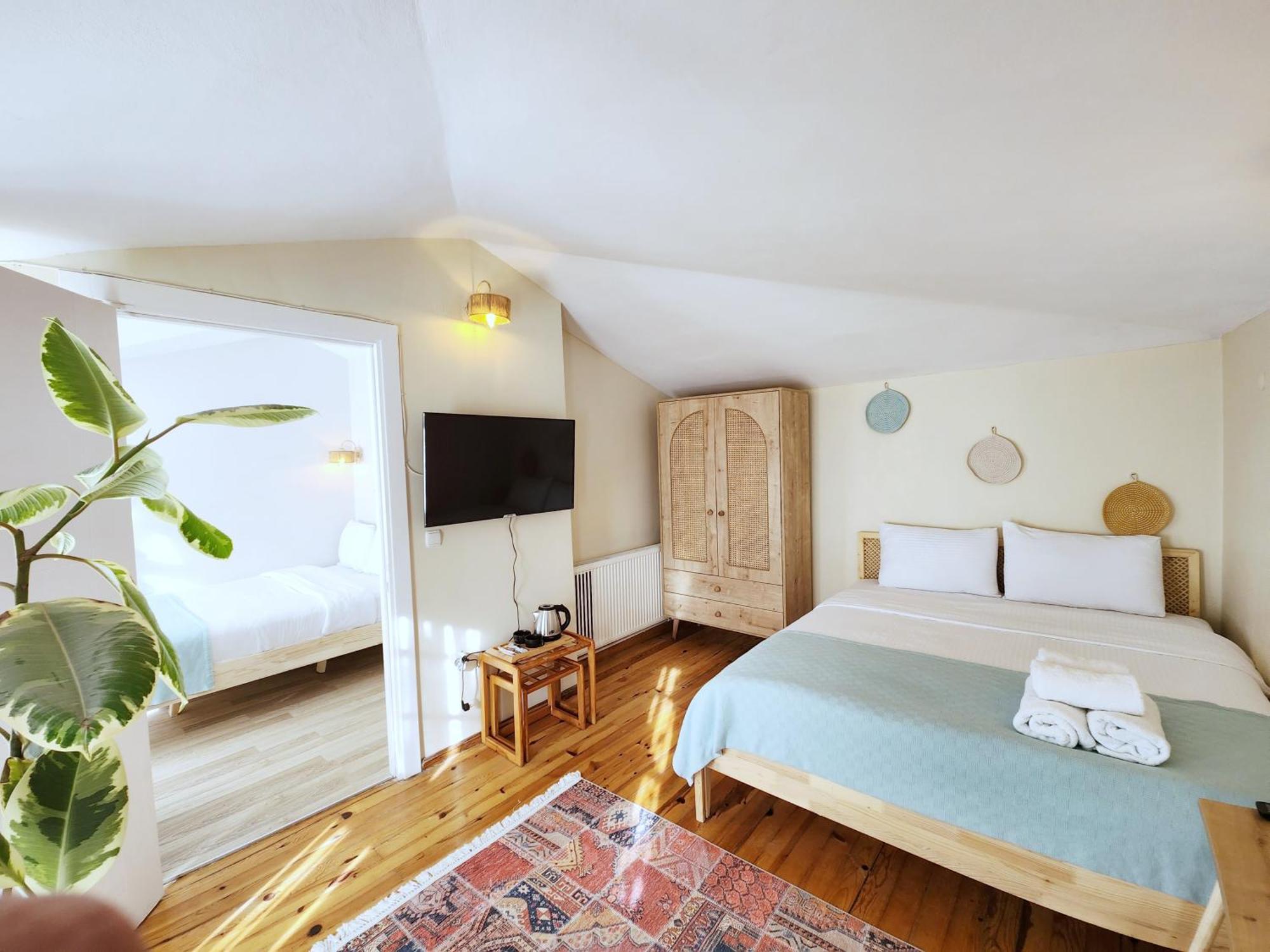 Aya Butik Otel Адалар Екстериор снимка